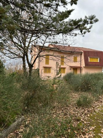 casa indipendente in vendita a San Nicola Manfredi in zona Santa Maria a Toro