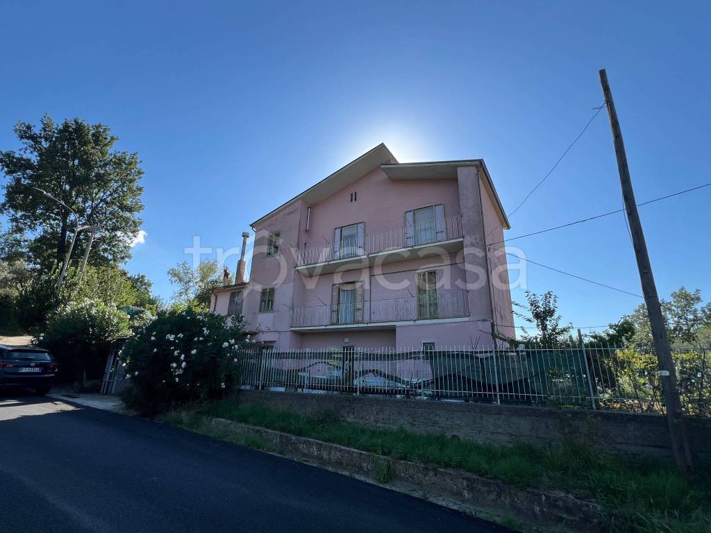 casa indipendente in vendita a San Nicola Manfredi in zona Pagliara