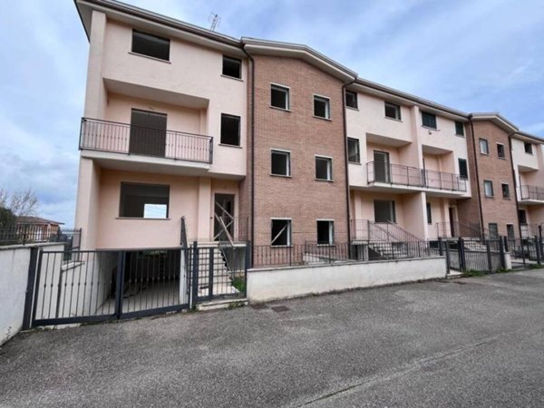 casa indipendente in vendita a San Nicola Manfredi in zona Iannassi