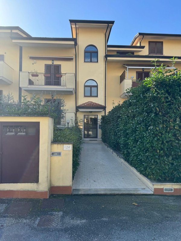 appartamento in vendita a San Nicola Manfredi in zona Santa Maria Ingrisone