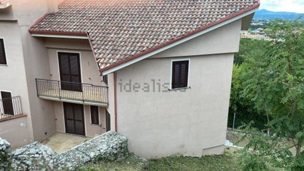 casa indipendente in vendita a San Salvatore Telesino