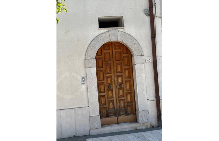 casa indipendente in vendita a San Salvatore Telesino