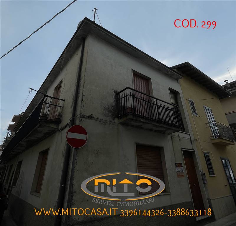 casa indipendente in vendita a San Salvatore Telesino