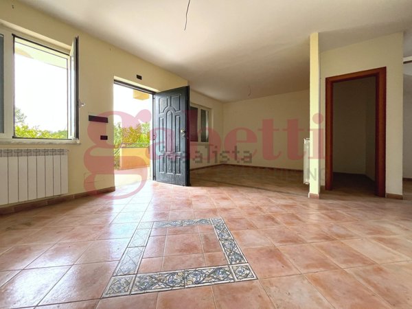 casa indipendente in vendita a San Salvatore Telesino