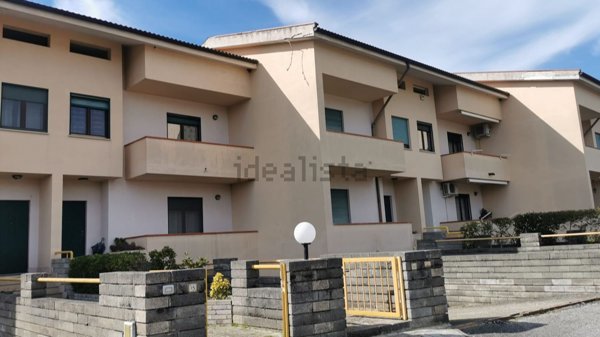 casa indipendente in vendita a San Salvatore Telesino in zona Telese Vetere