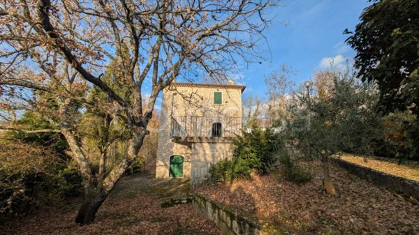 casa indipendente in vendita a Santa Croce del Sannio