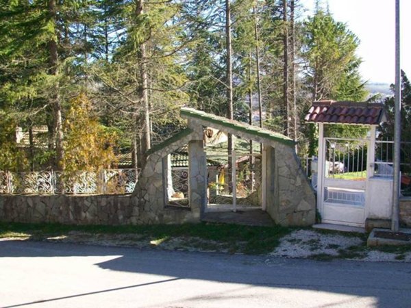 casa indipendente in vendita a Santa Croce del Sannio