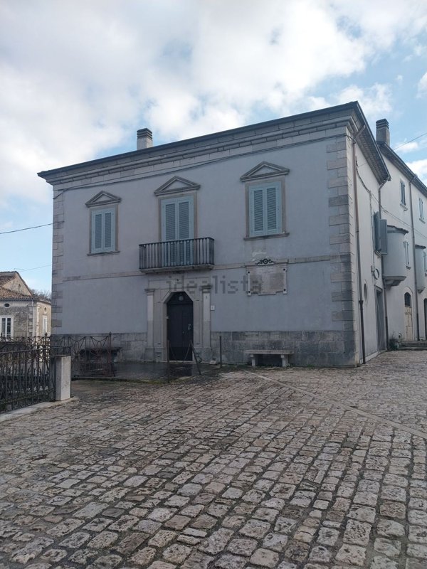 casa indipendente in vendita a Santa Croce del Sannio