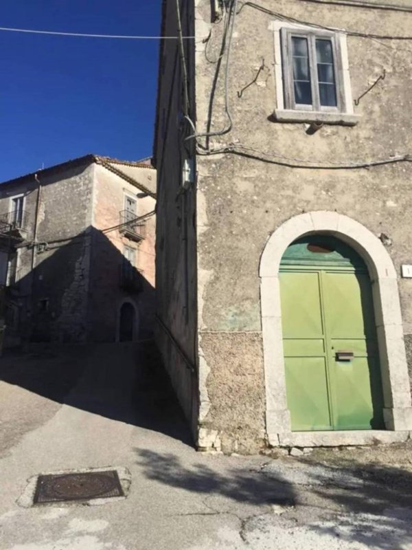 casa indipendente in vendita a Santa Croce del Sannio