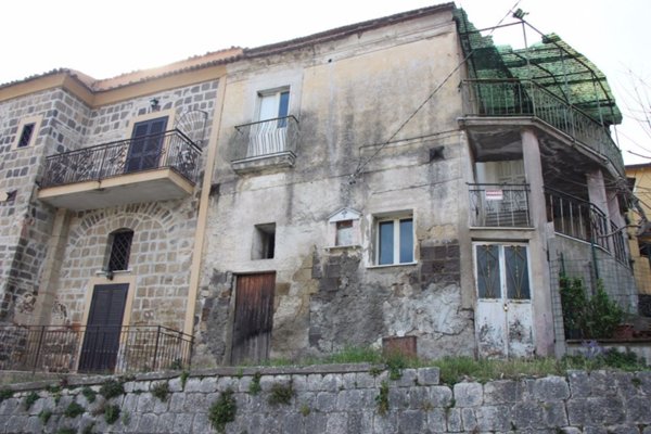 casa indipendente in vendita a Sant'Agata de' Goti