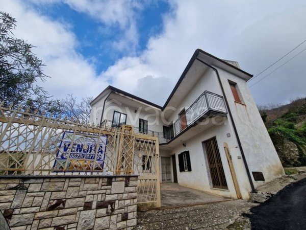 casa indipendente in vendita a Sant'Agata de' Goti