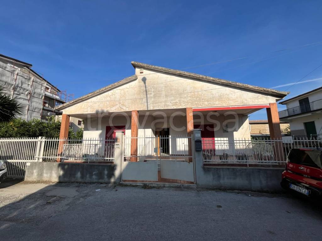 casa indipendente in vendita a Sant'Agata de' Goti