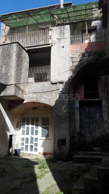 casa indipendente in vendita a Sant'Agata de' Goti
