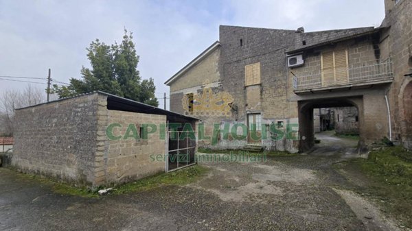 casa semindipendente in vendita a Sant'Agata de' Goti