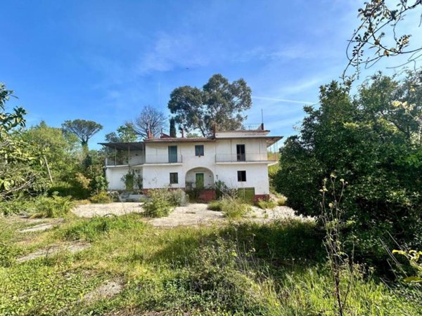 casa indipendente in vendita a Sant'Agata de' Goti in zona Presta