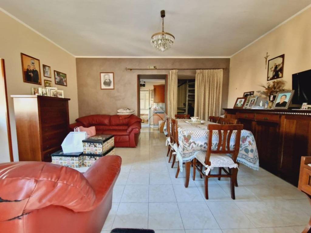 casa indipendente in vendita a Sant'Agata de' Goti in zona Bagnoli