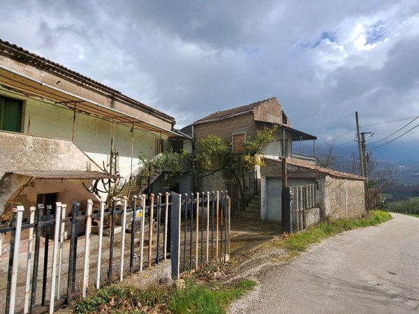 casa indipendente in vendita a Sant'Agata de' Goti