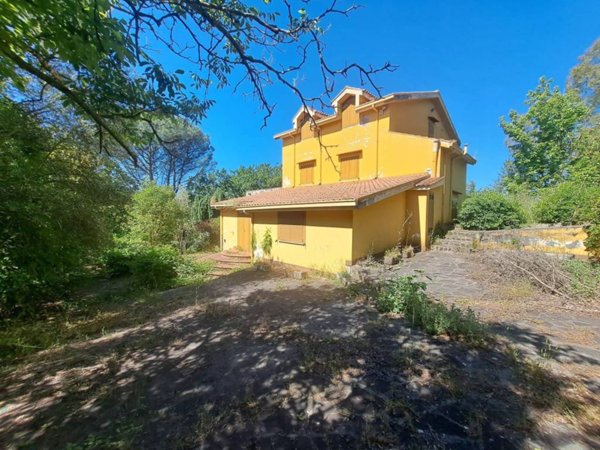 casa indipendente in vendita a Sant'Agata de' Goti