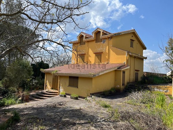 casa indipendente in vendita a Sant'Agata de' Goti