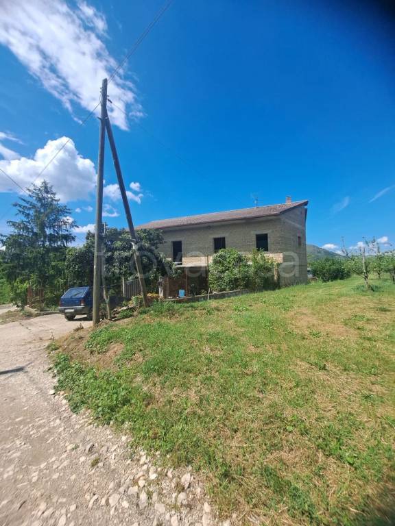 casa indipendente in vendita a Sant'Agata de' Goti