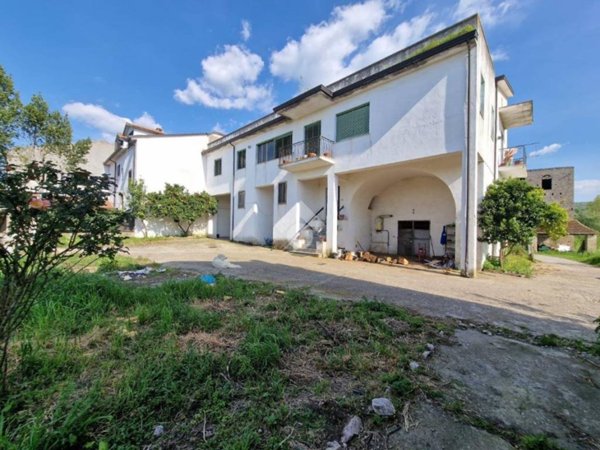 casa indipendente in vendita a Sant'Agata de' Goti