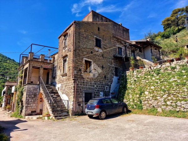 casa indipendente in vendita a Sant'Agata de' Goti