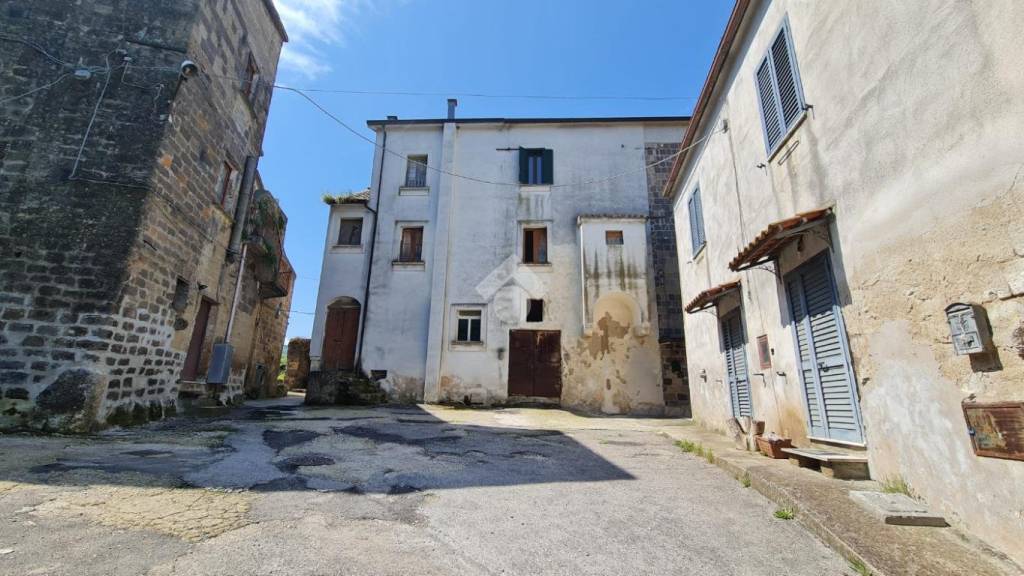 casa indipendente in vendita a Sant'Agata de' Goti