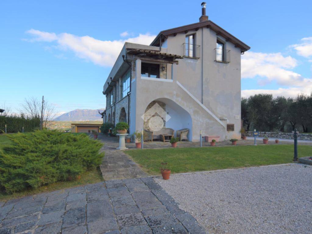 casa indipendente in vendita a Sant'Agata de' Goti