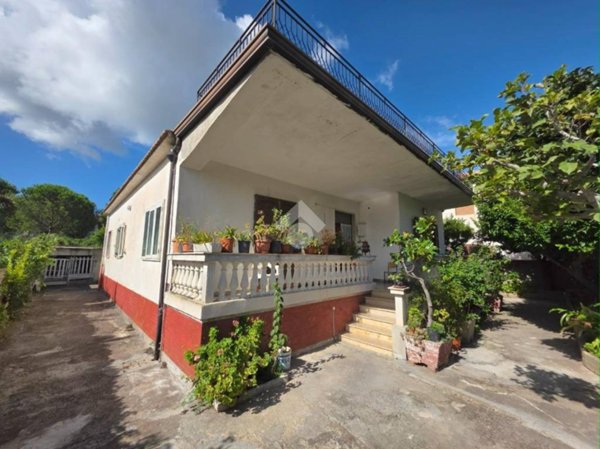 casa indipendente in vendita a Sant'Agata de' Goti