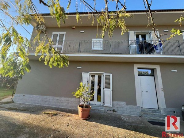 casa indipendente in vendita a Sant'Agata de' Goti in zona Sant'Anna