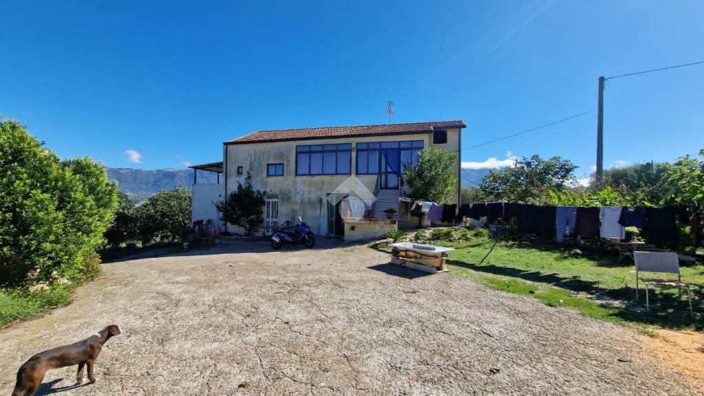 casa indipendente in vendita a Sant'Agata de' Goti