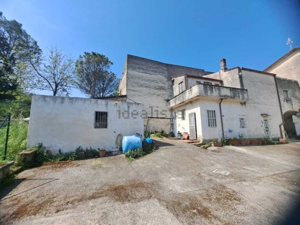 appartamento in vendita a Sant'Agata de' Goti in zona Boscocupo