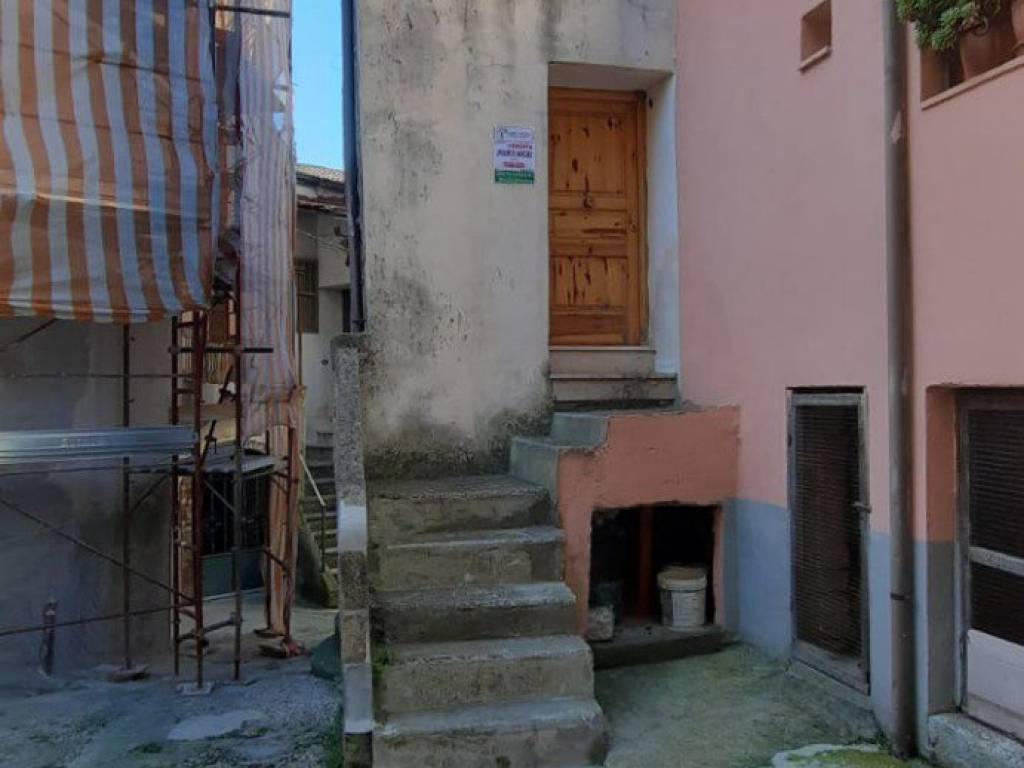 casa indipendente in vendita a Sant'Agata de' Goti