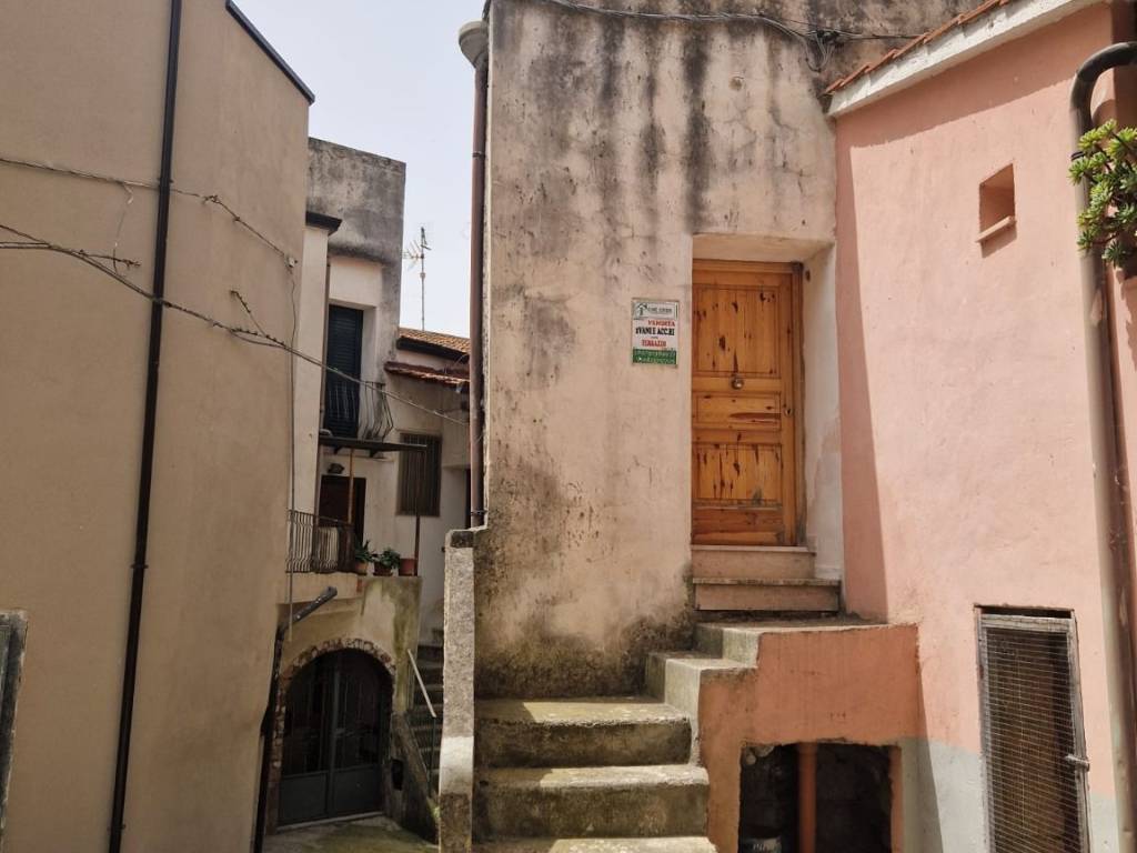 casa indipendente in vendita a Sant'Agata de' Goti