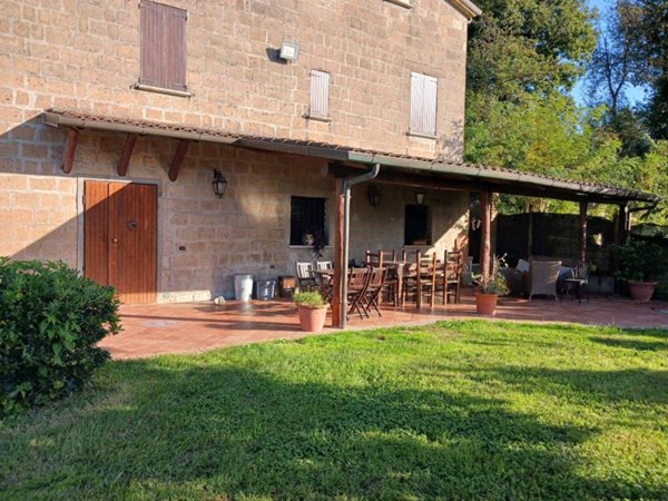 casa indipendente in vendita a Sant'Agata de' Goti