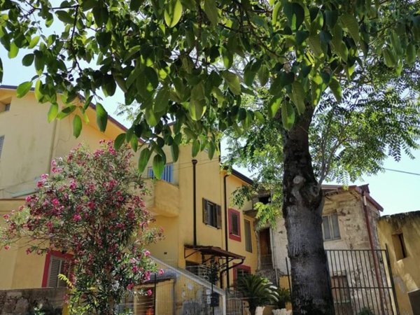 casa indipendente in vendita a Sant'Agata de' Goti