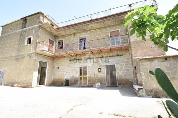 casa indipendente in vendita a Sant'Agata de' Goti