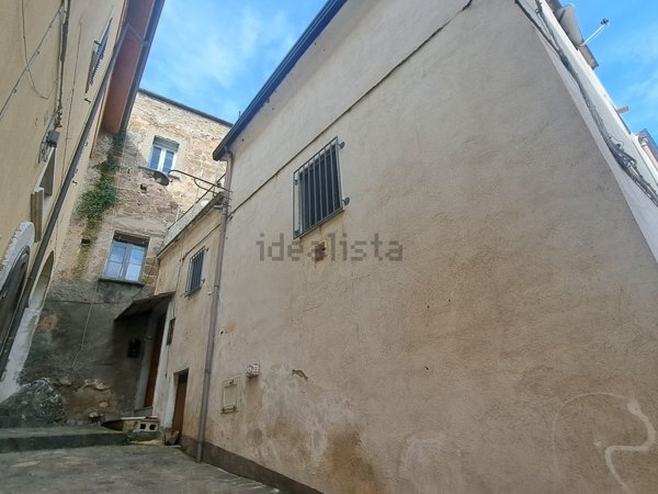 casa semindipendente in vendita a Sant'Agata de' Goti