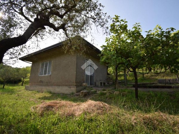 casa indipendente in vendita a Sant'Agata de' Goti