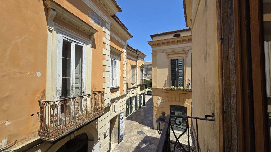 casa semindipendente in vendita a Sant'Agata de' Goti in zona Presta