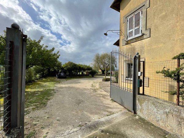 casa indipendente in vendita a Sant'Agata de' Goti in zona Boscocupo