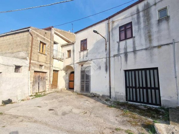 casa indipendente in vendita a Sant'Agata de' Goti