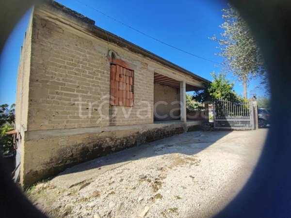 casa indipendente in vendita a Sant'Agata de' Goti in zona Presta