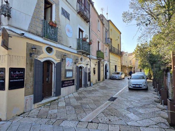 appartamento in vendita a Sant'Agata de' Goti in zona Cotugni Paolini
