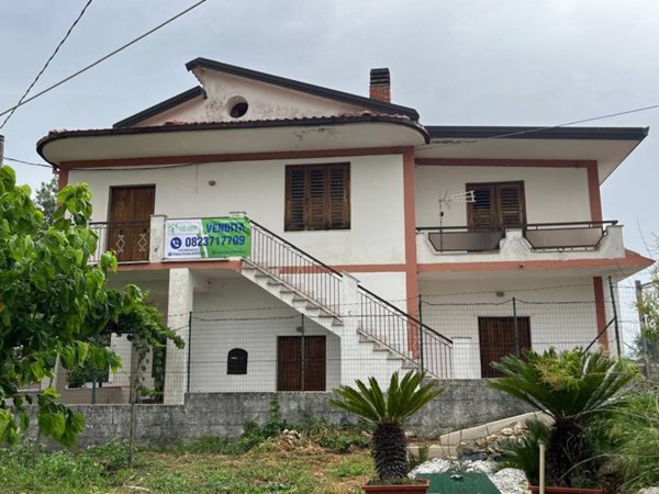 casa indipendente in vendita a Sant'Agata de' Goti