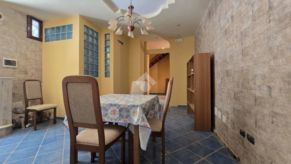 appartamento in vendita a Sant'Agata de' Goti in zona Cotugni Paolini