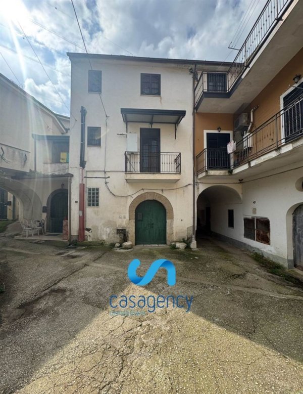casa indipendente in vendita a Sant'Agata de' Goti