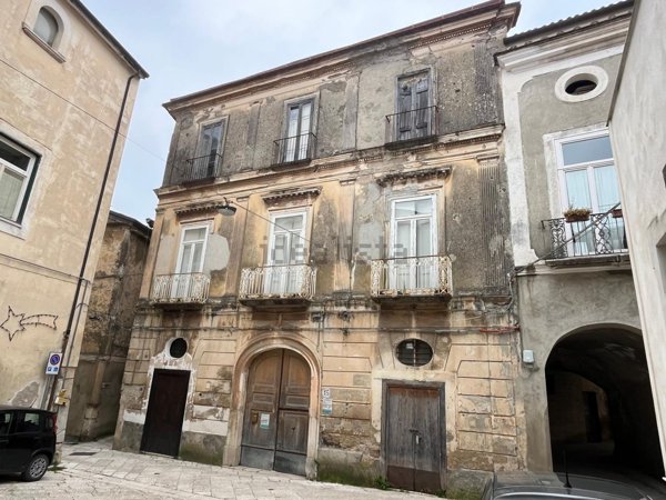 appartamento in vendita a Sant'Agata de' Goti in zona Presta