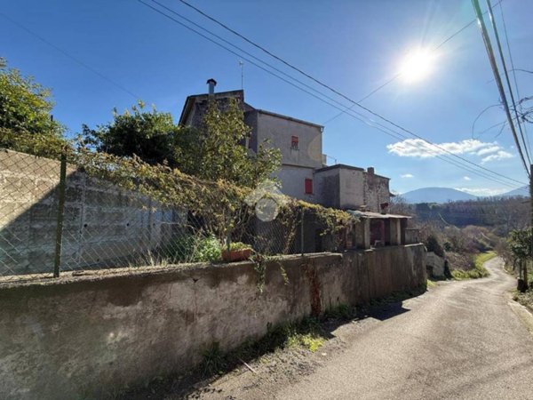 casa indipendente in vendita a Sant'Agata de' Goti