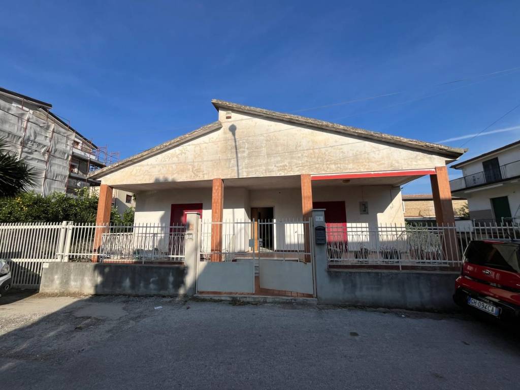 casa indipendente in vendita a Sant'Agata de' Goti